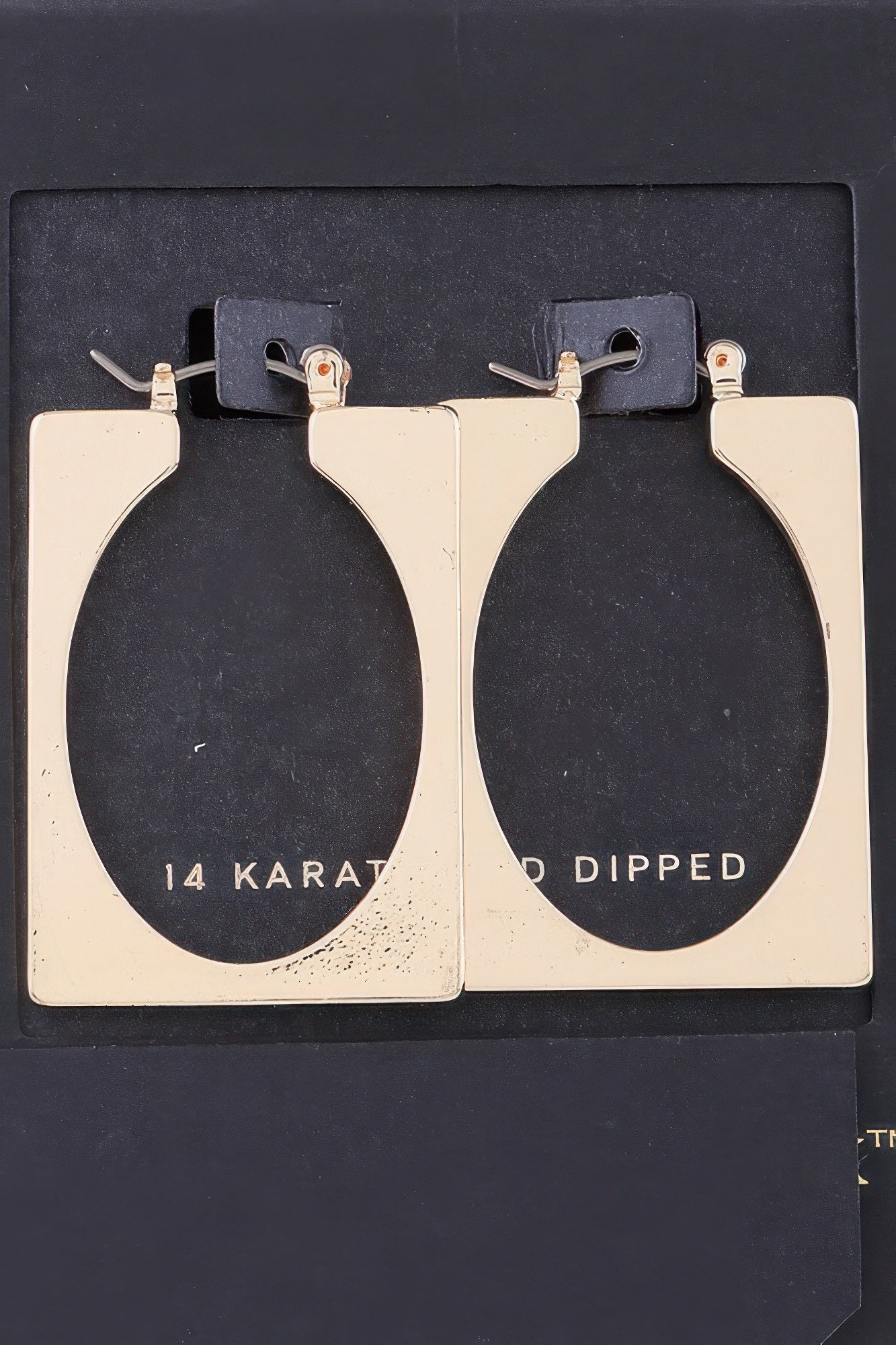 Portrait Frame Cut Earrings - AV Fashion’s