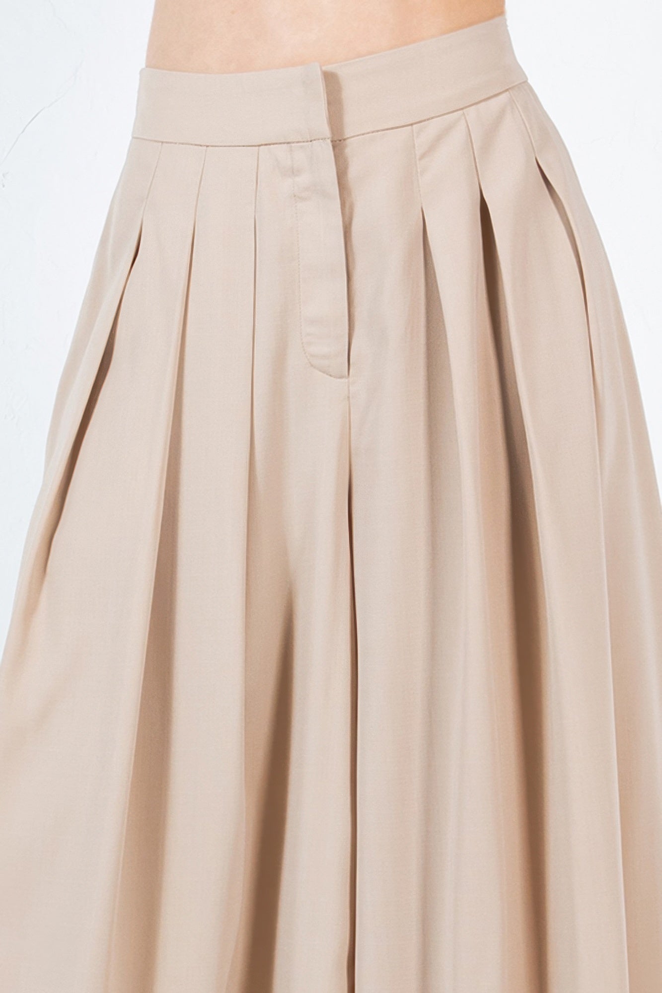 Large Hem Wide Leg Pleated Solid Pants - AV Fashion’s