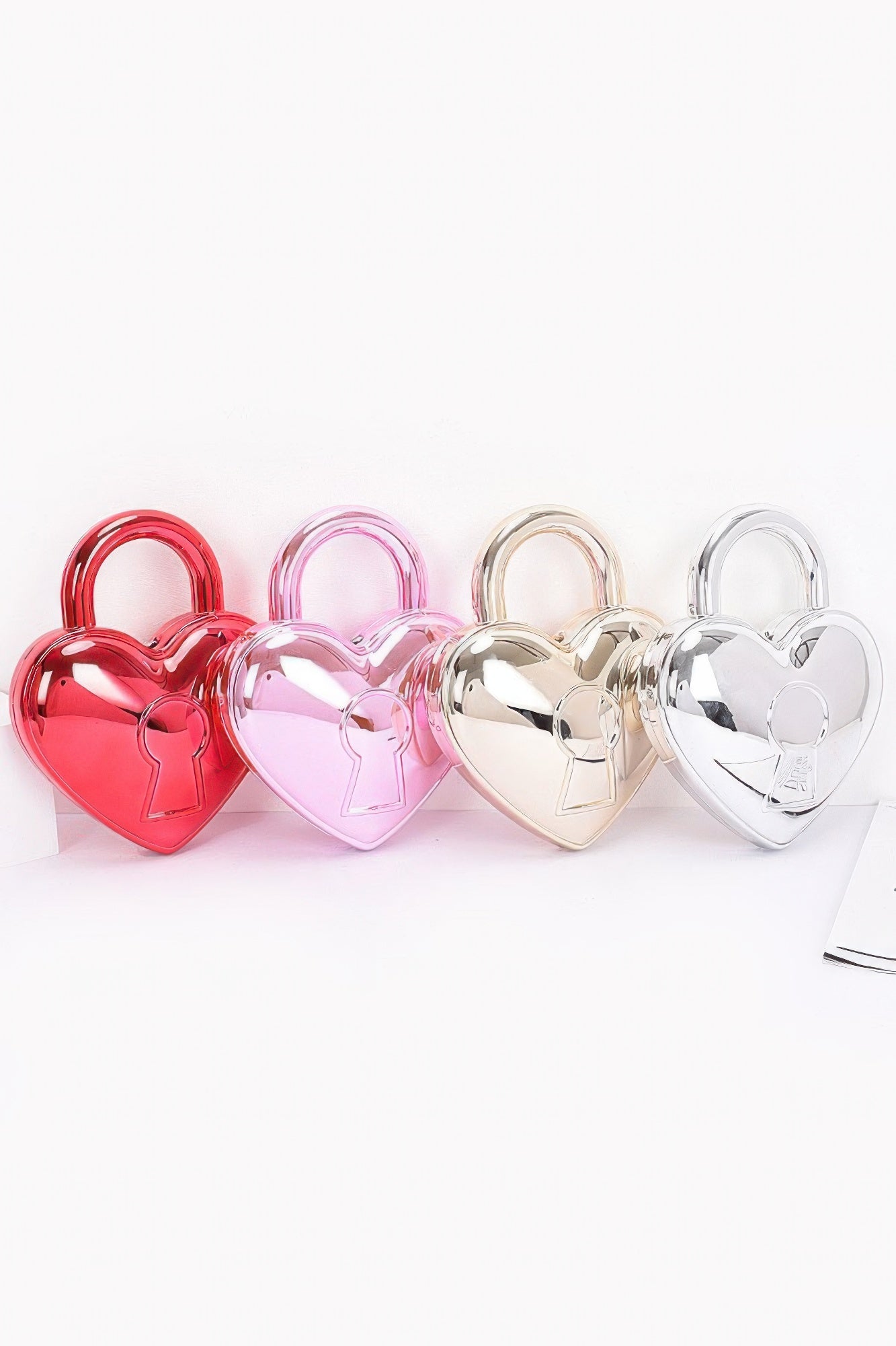 Metallic Acrylic Bag - AV Fashion’s