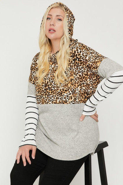 Plus Size Color Block Hoodie Featuring A Cheetah Print - AV Fashion’s