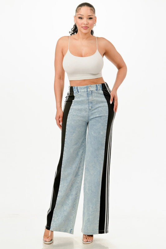 Wide Leg Jeans With Stripe Detail - AV Fashion’s