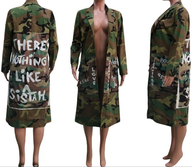 Light Camouflage Coat with Pockets